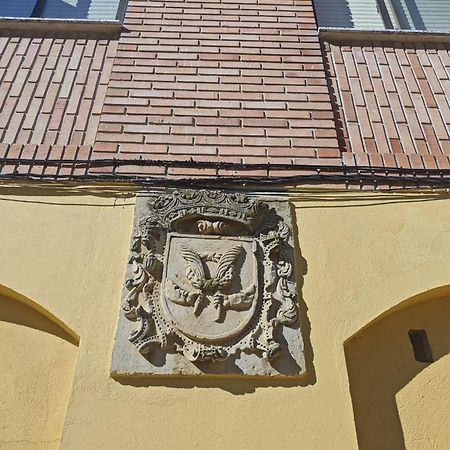 דירות Sahagún La Botica Del Monasterio מראה חיצוני תמונה