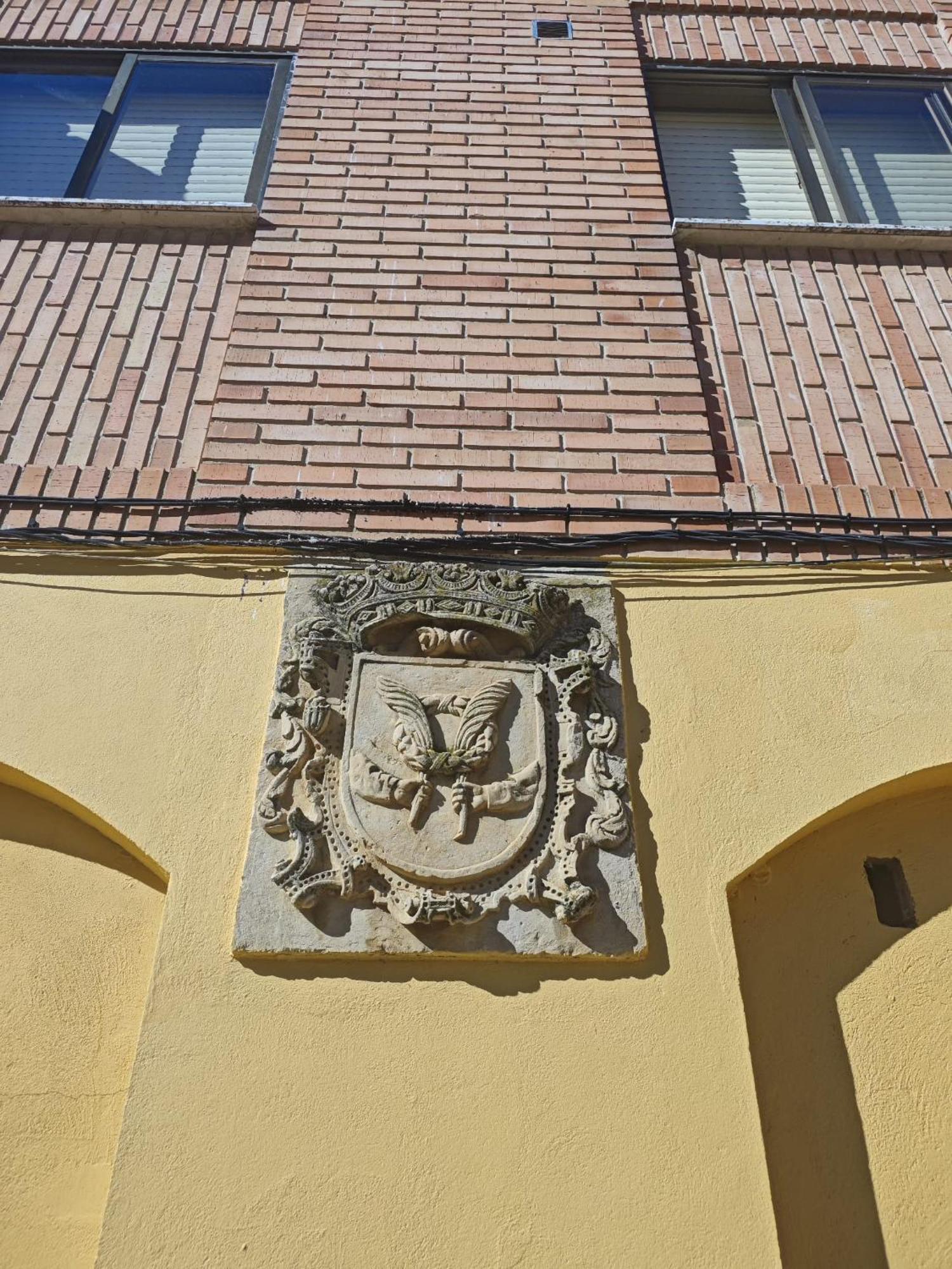 דירות Sahagún La Botica Del Monasterio מראה חיצוני תמונה
